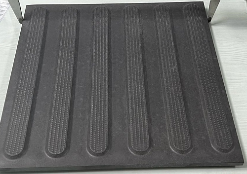 Плитка из керамогранита ANL110 30x30x15 Тактильный рект. (Керамический гранит) линии_чёрный